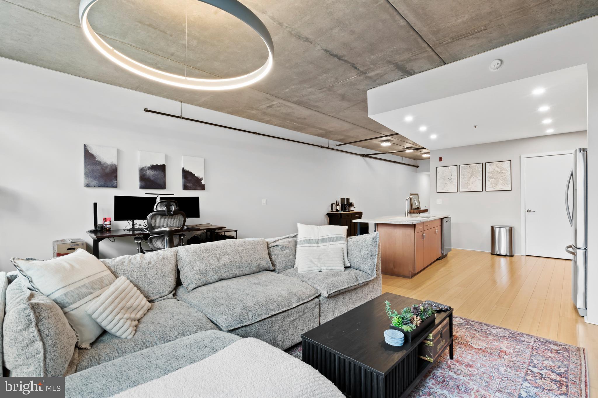 AVENUE OF THE ARTS - Residential