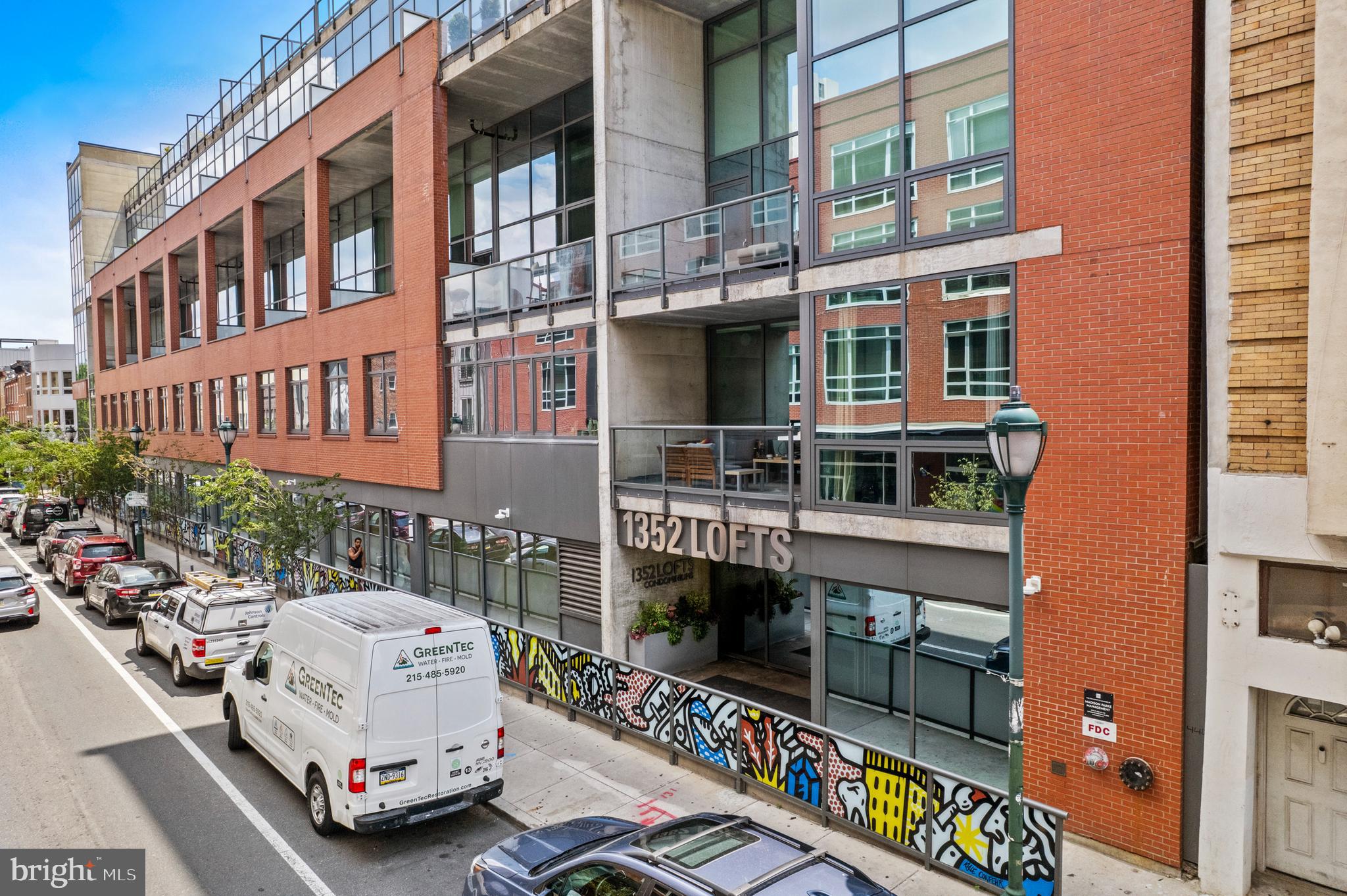 AVENUE OF THE ARTS - Residential