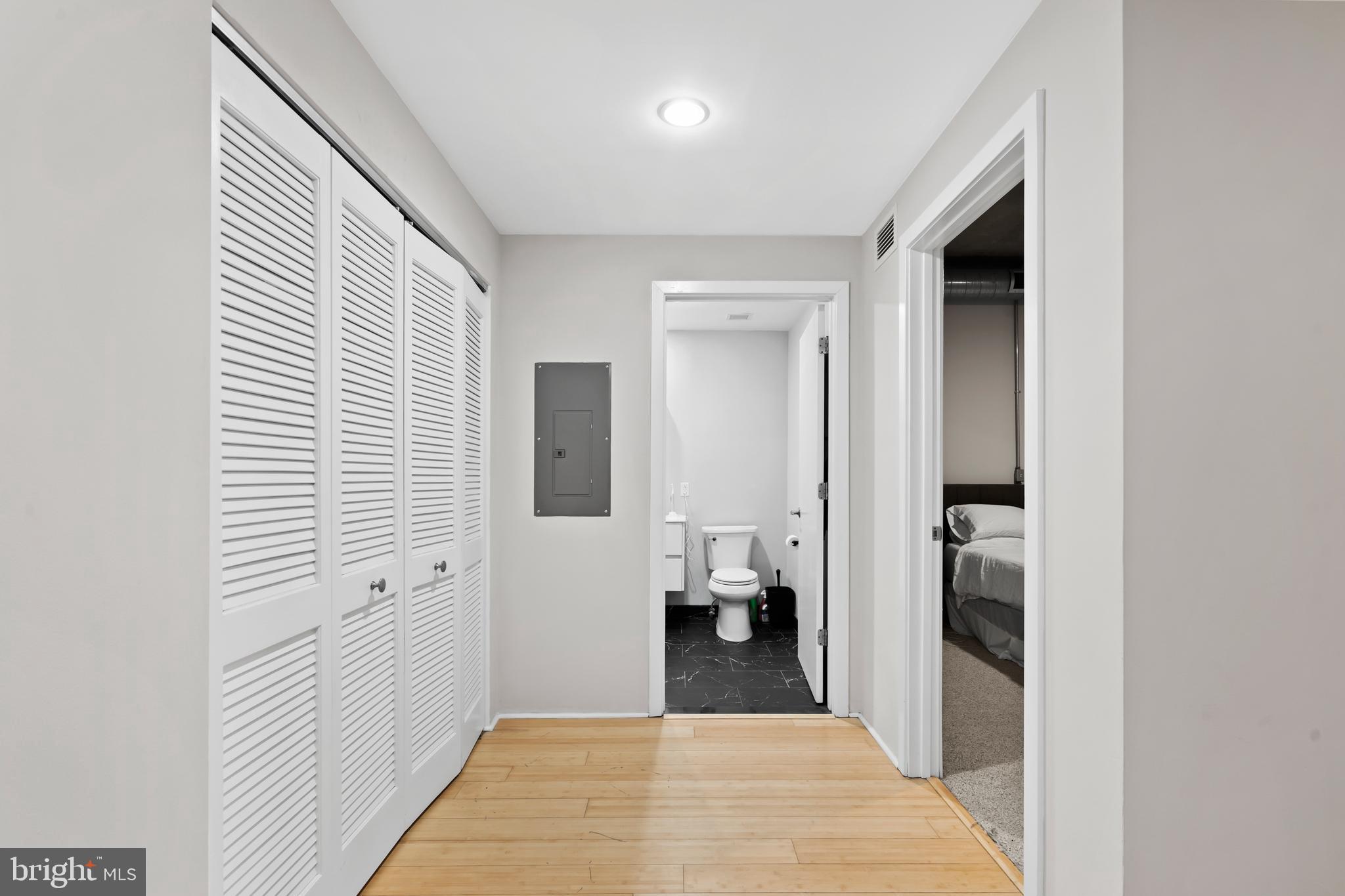 AVENUE OF THE ARTS - Residential