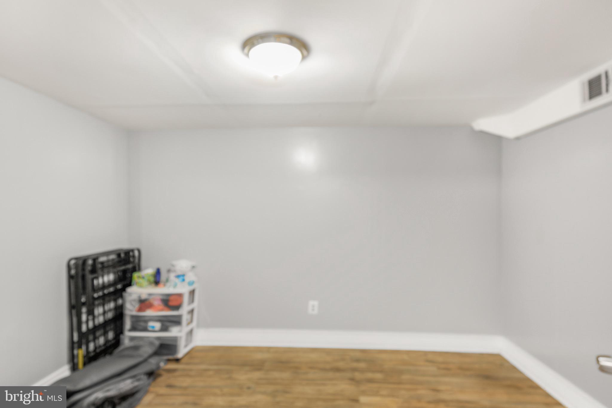 GARRETT FOREST - Residential