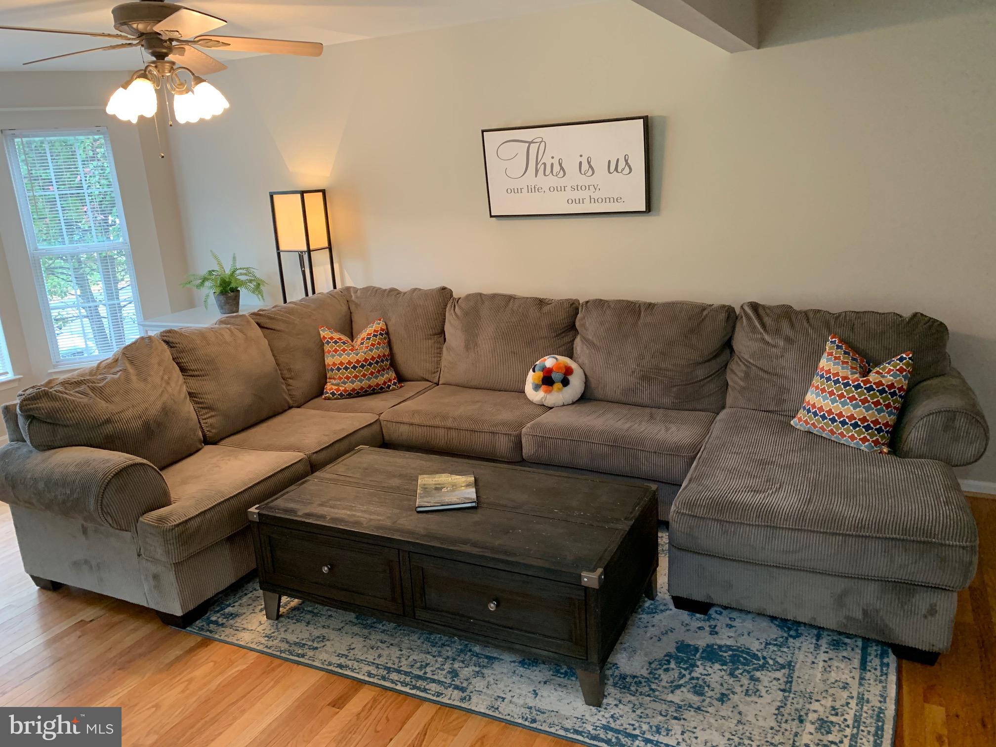 ROUND HILL - Residential