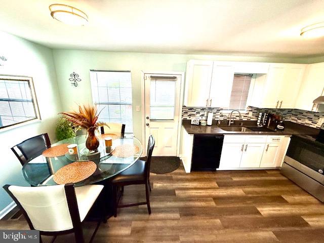 241 MANSION PARKWAY