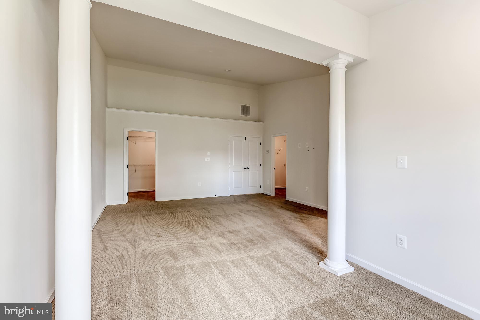 LOUDOUN VALLEY ESTATES 2 - Residential Lease