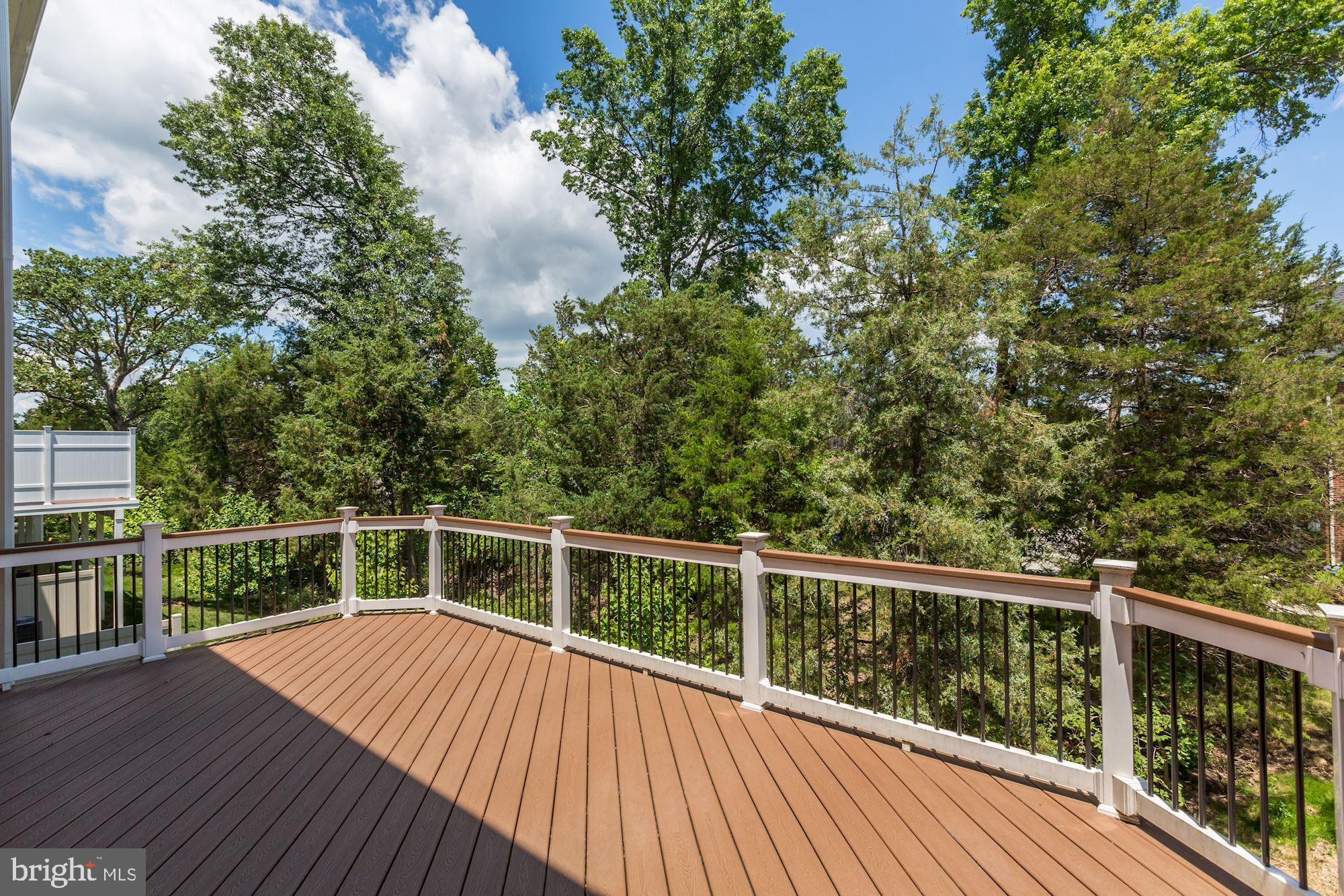 LOUDOUN VALLEY ESTATES 2 - Residential Lease