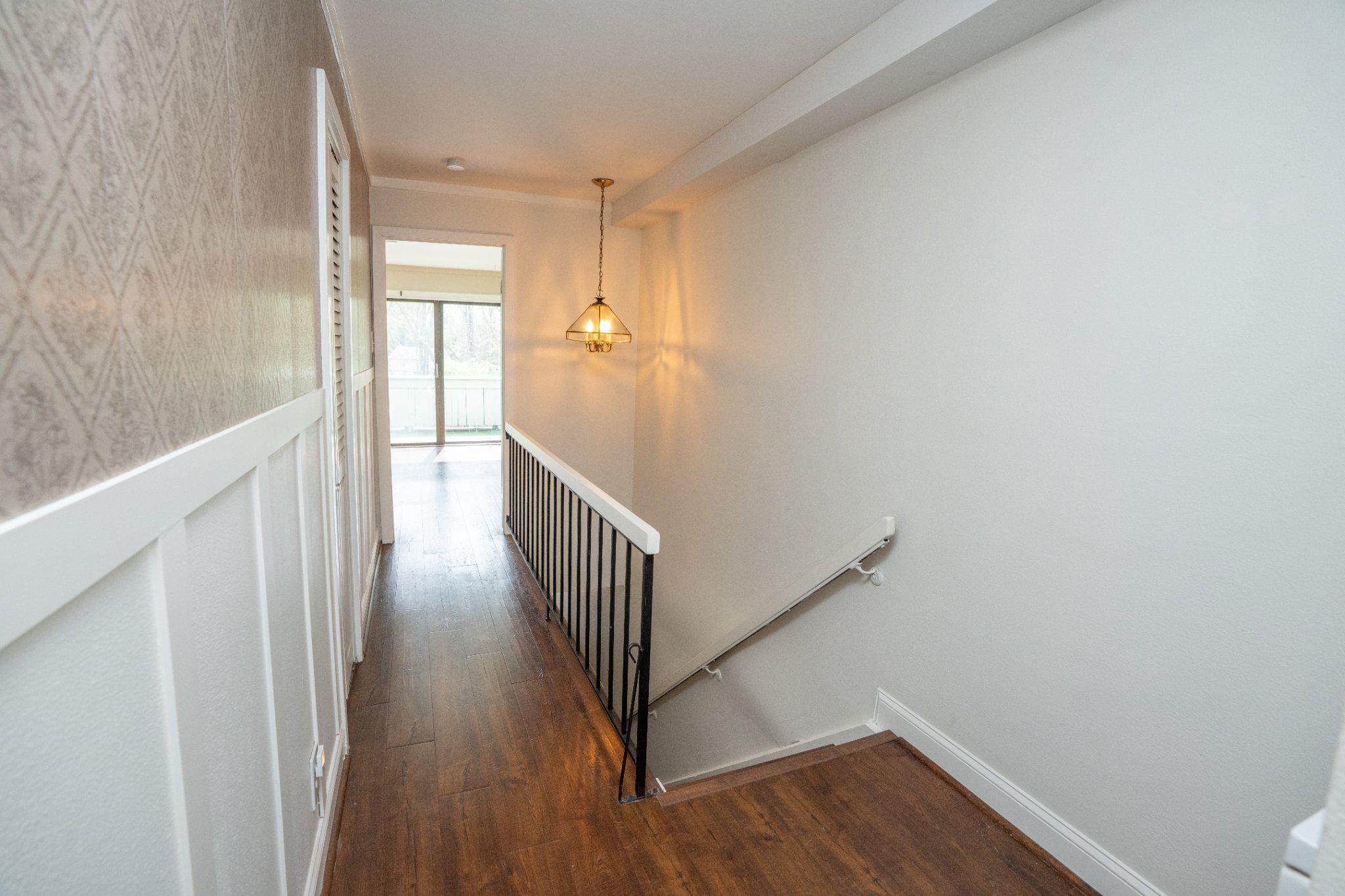 SUMMIT HOUSE - Residential