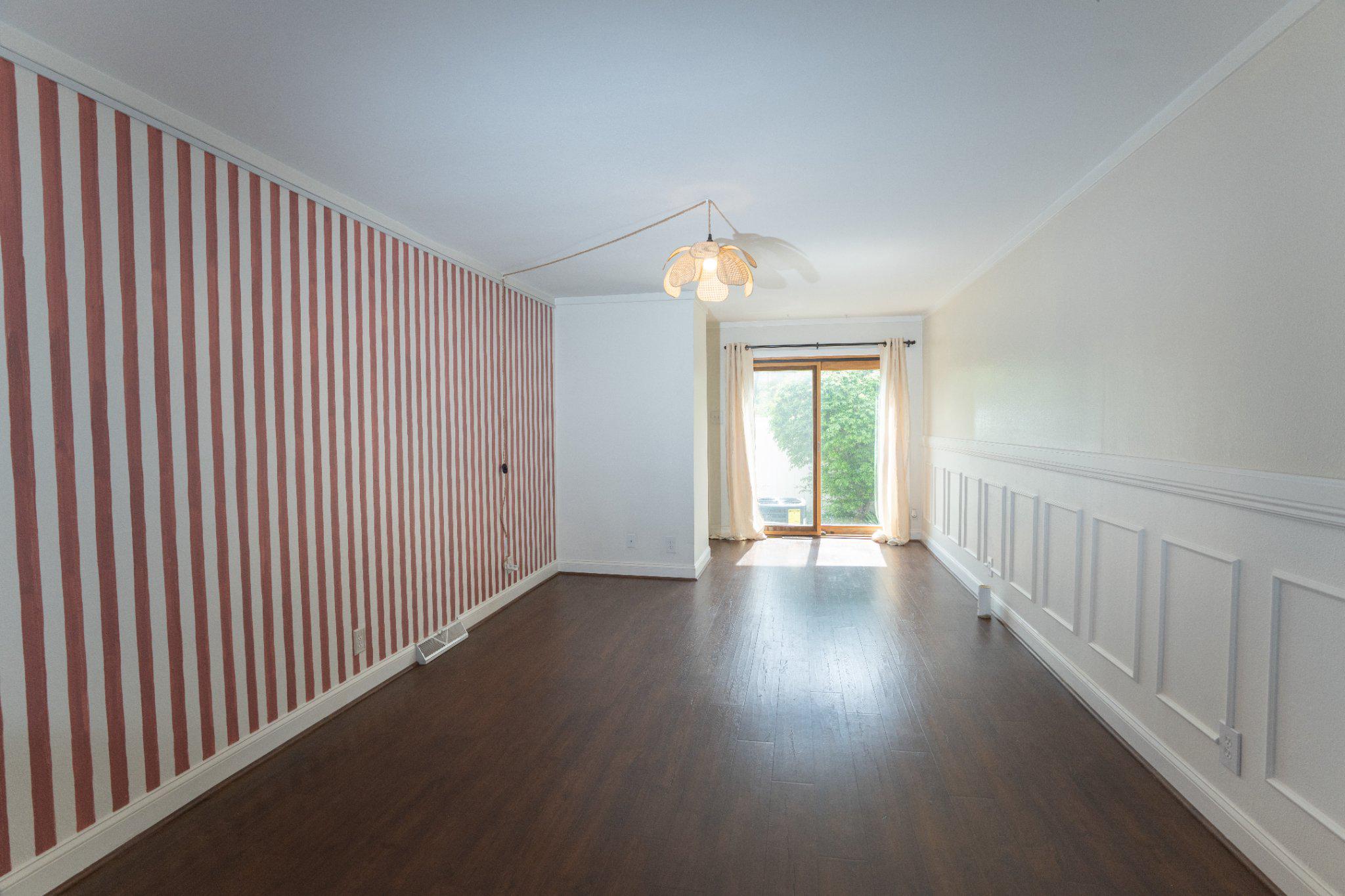 SUMMIT HOUSE - Residential