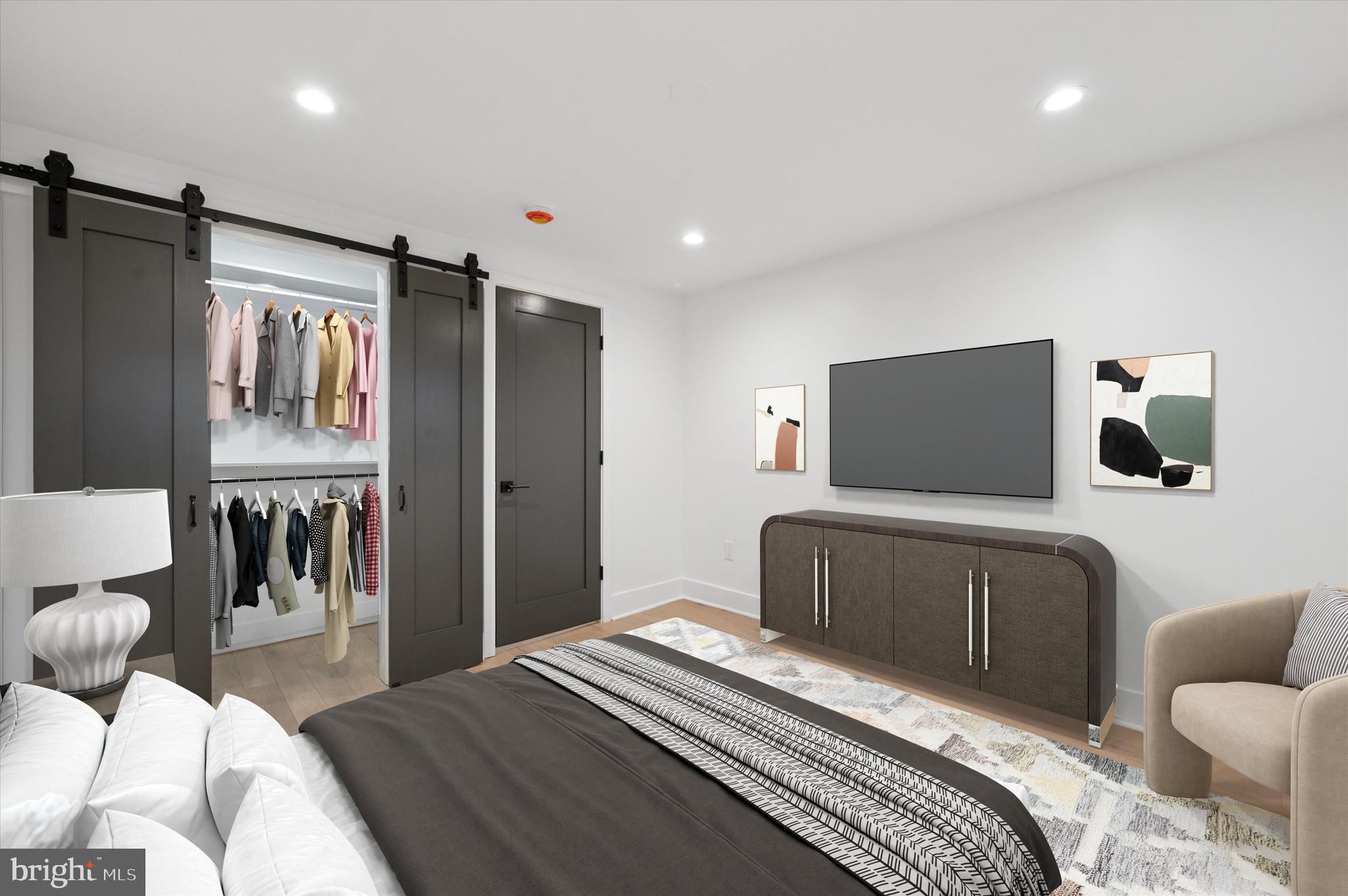 PASSYUNK SQUARE - Residential