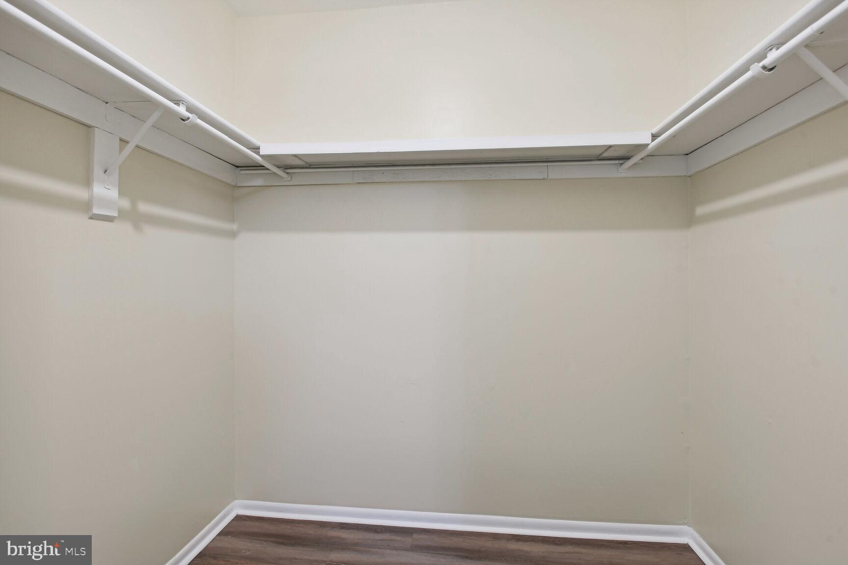 SOUTHGATE SQUARE CLUSTER - Residential Lease