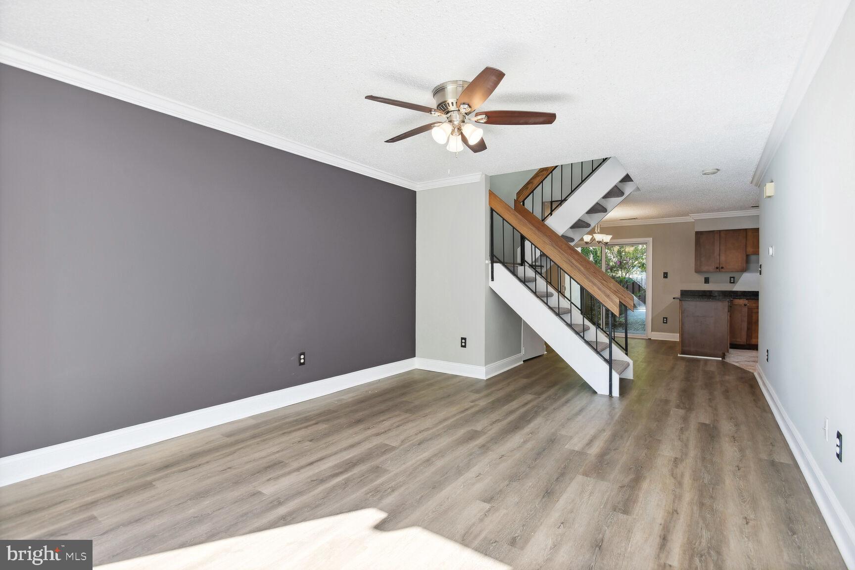 SOUTHGATE SQUARE CLUSTER - Residential Lease