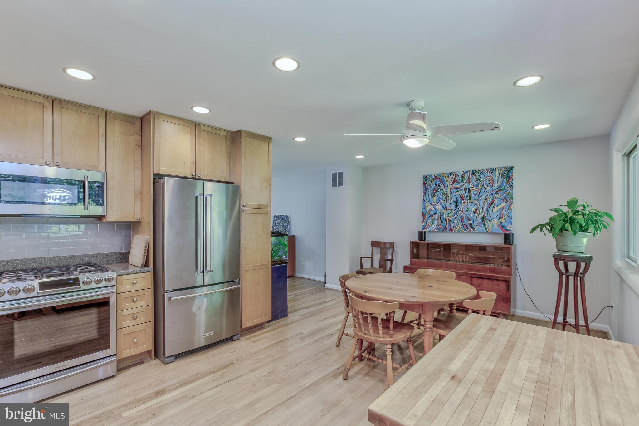 ROCK CREEK MANOR - Residential