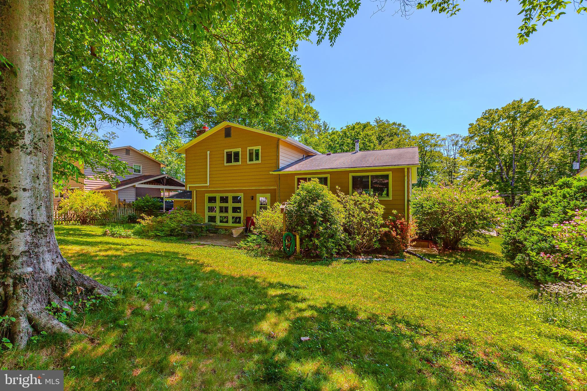 ROCK CREEK MANOR - Residential