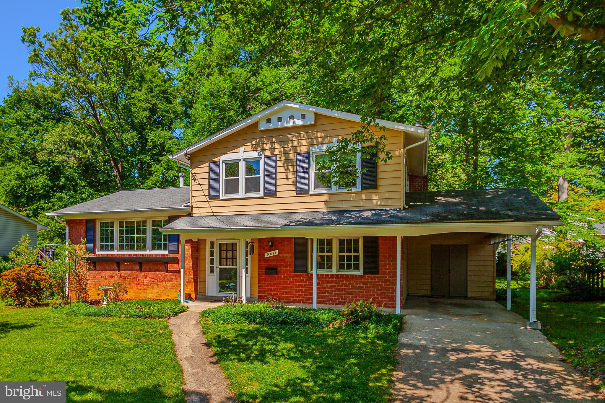 ROCK CREEK MANOR - Residential