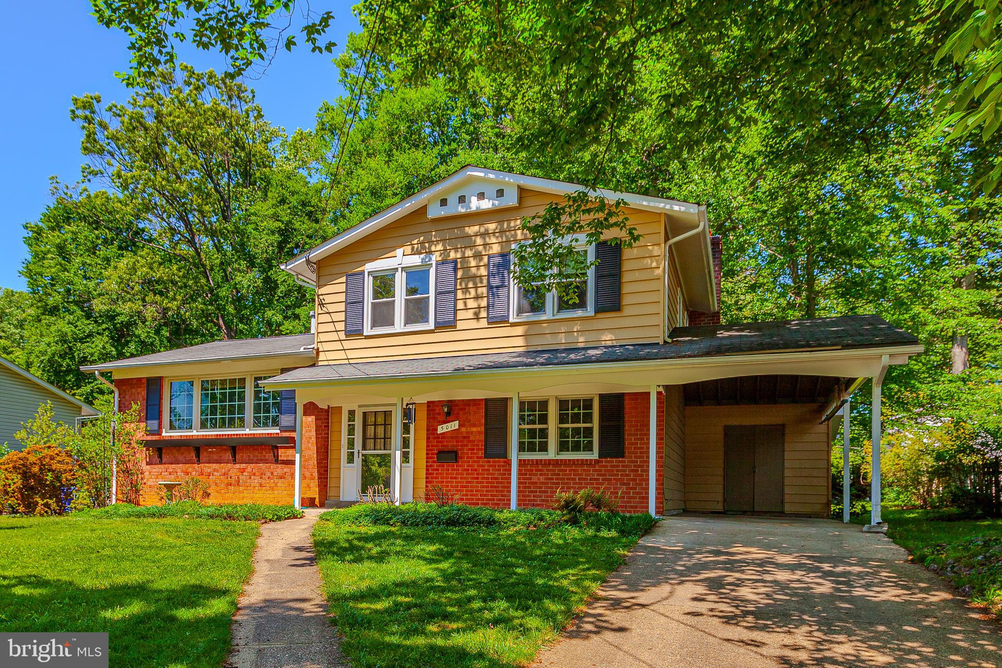 ROCK CREEK MANOR - Residential