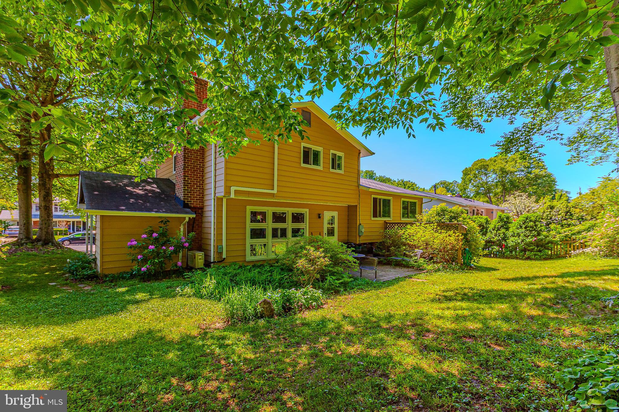 ROCK CREEK MANOR - Residential