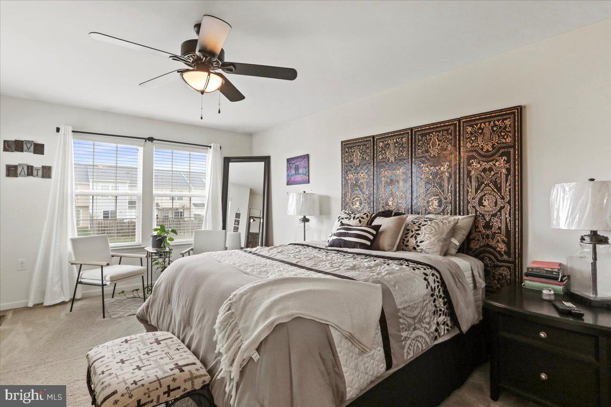 MANOR PARK - Residential