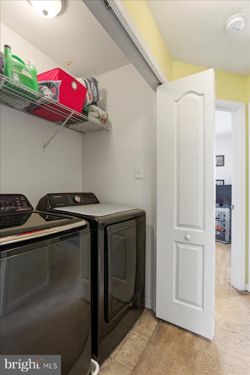 MANOR PARK - Residential