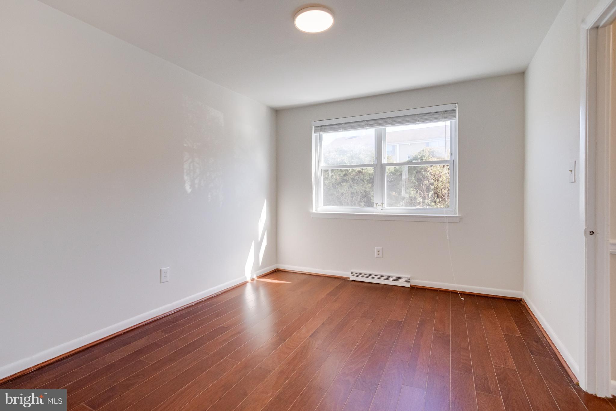 HIGHPOINTE CONDOMINIUM - Residential