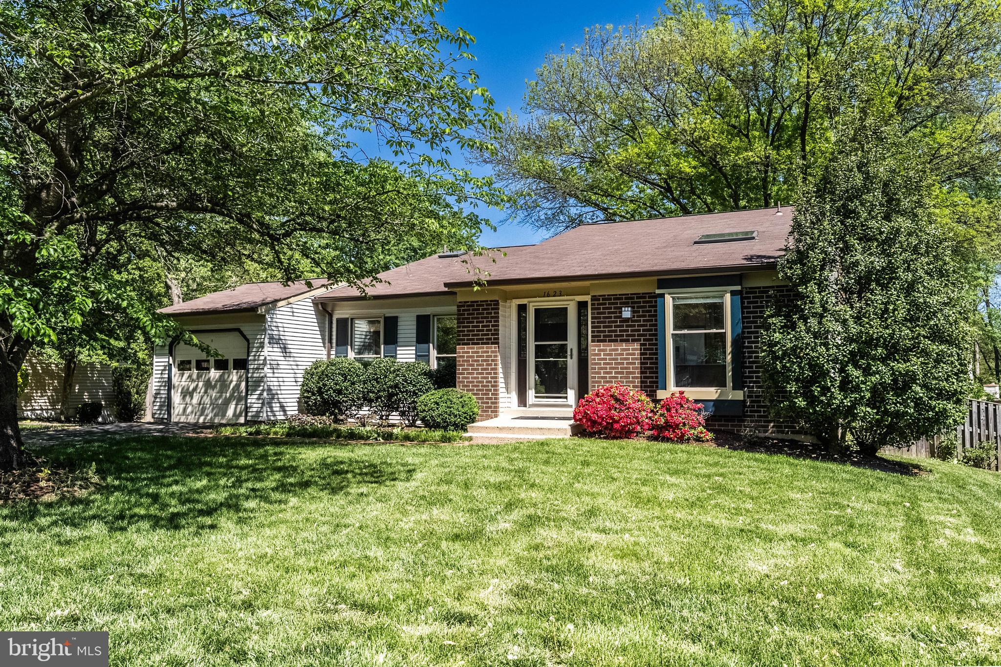 1623 NATHAN LANE