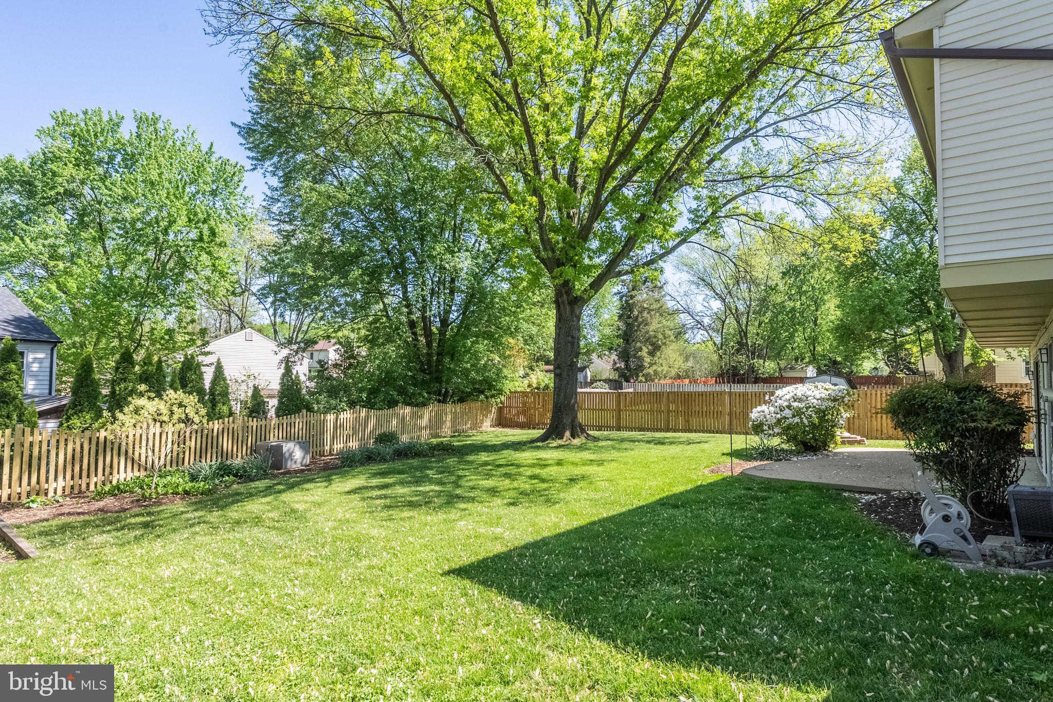 KINGSTON CHASE - Residential