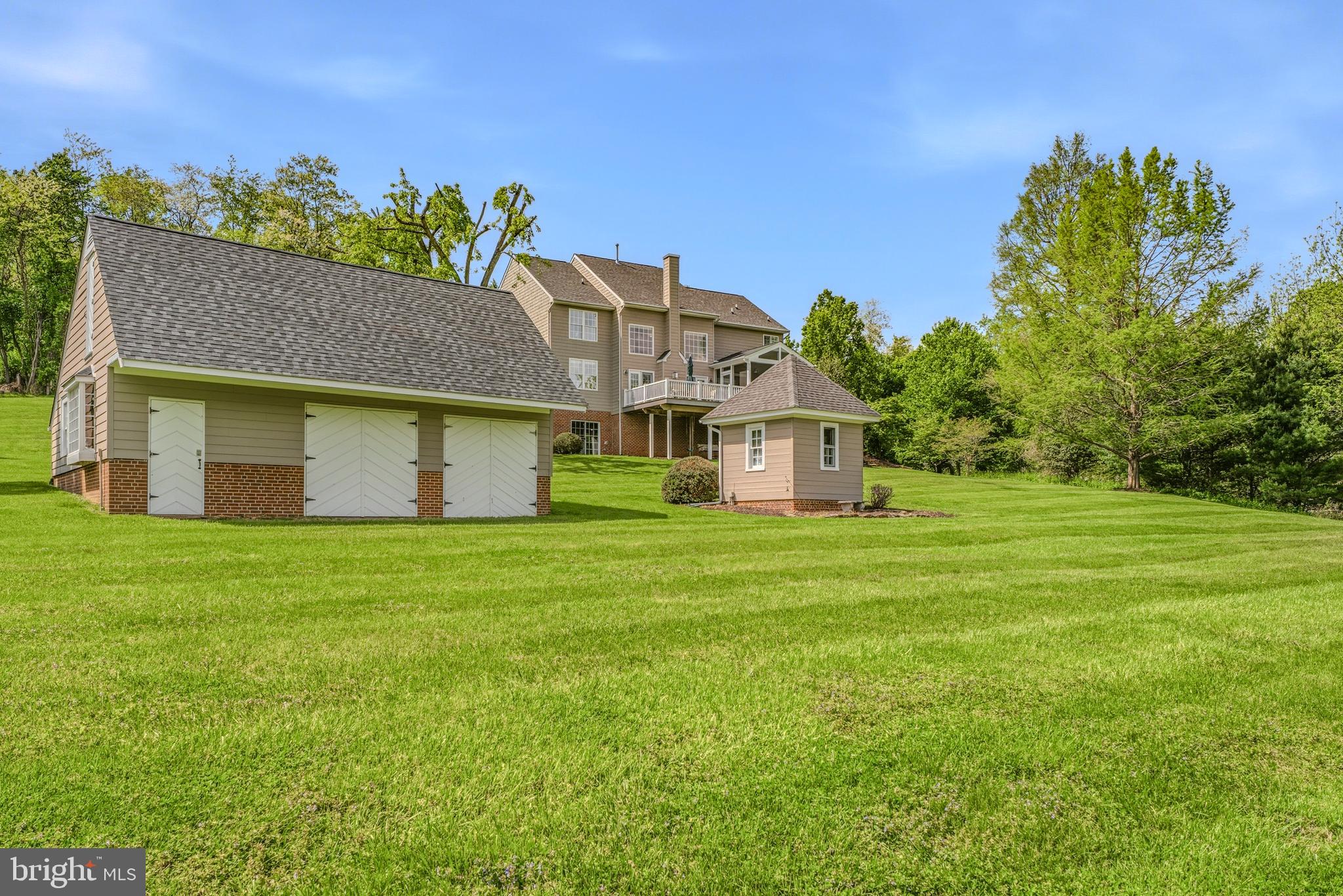 CATTAIL POND - Residential