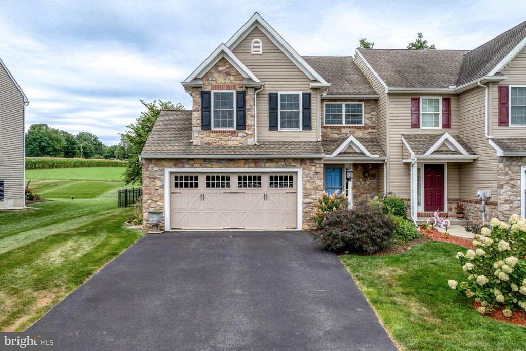 Photo of 129 Creekview Drive, PARADISE, PA 17562 (MLS # PALA2076370)