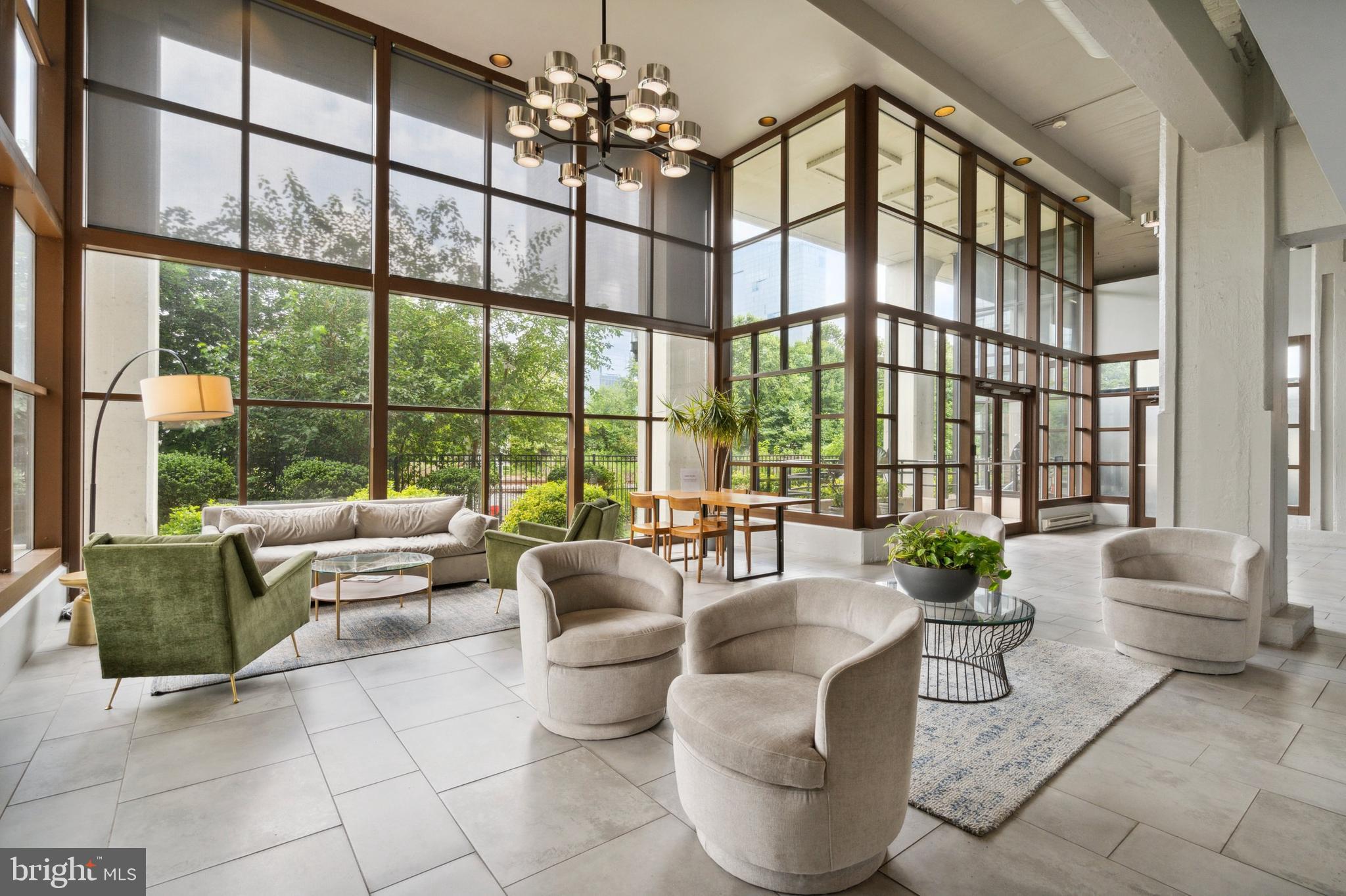 FITLER SQUARE - Residential Lease