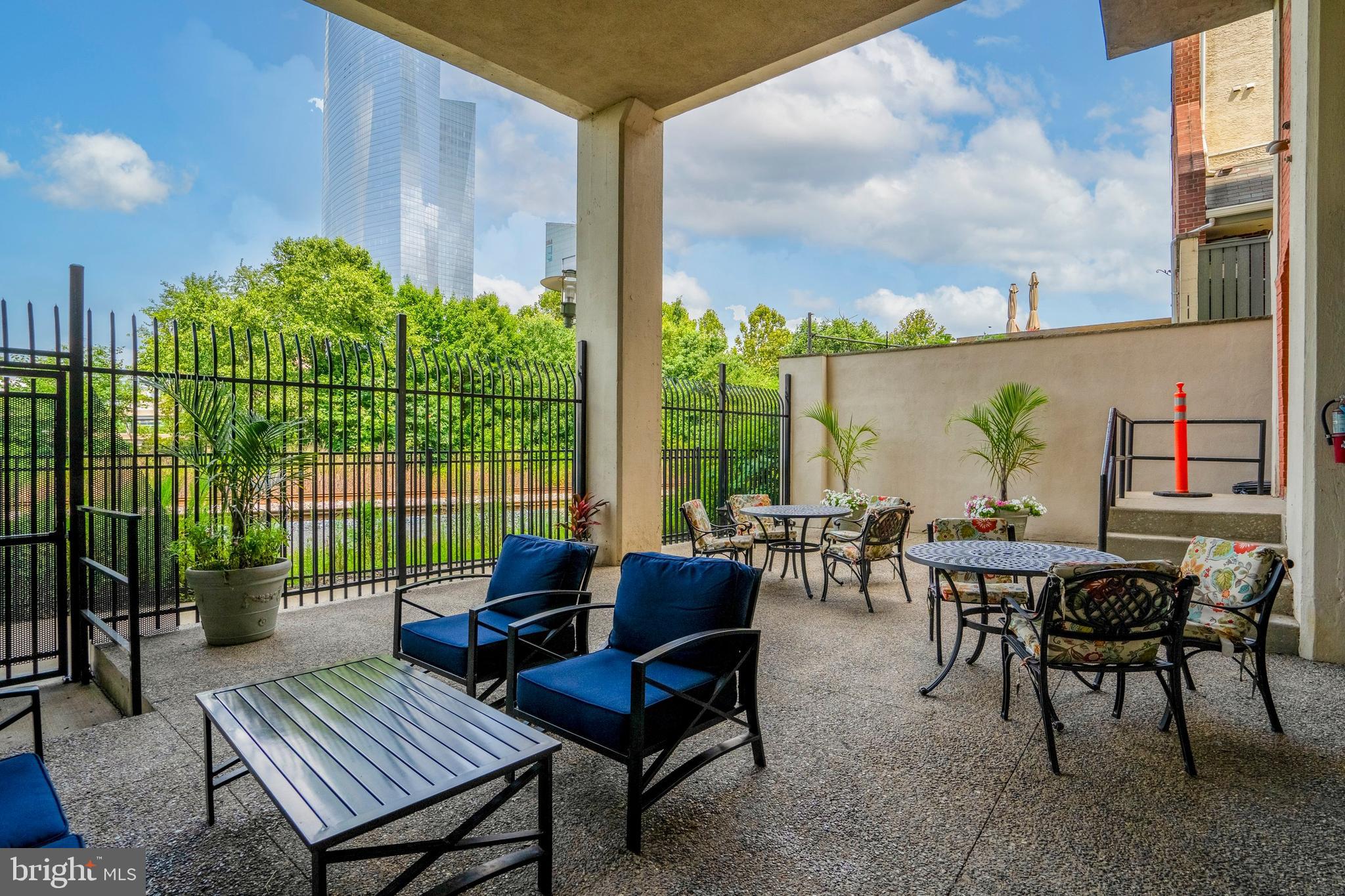 FITLER SQUARE - Residential Lease