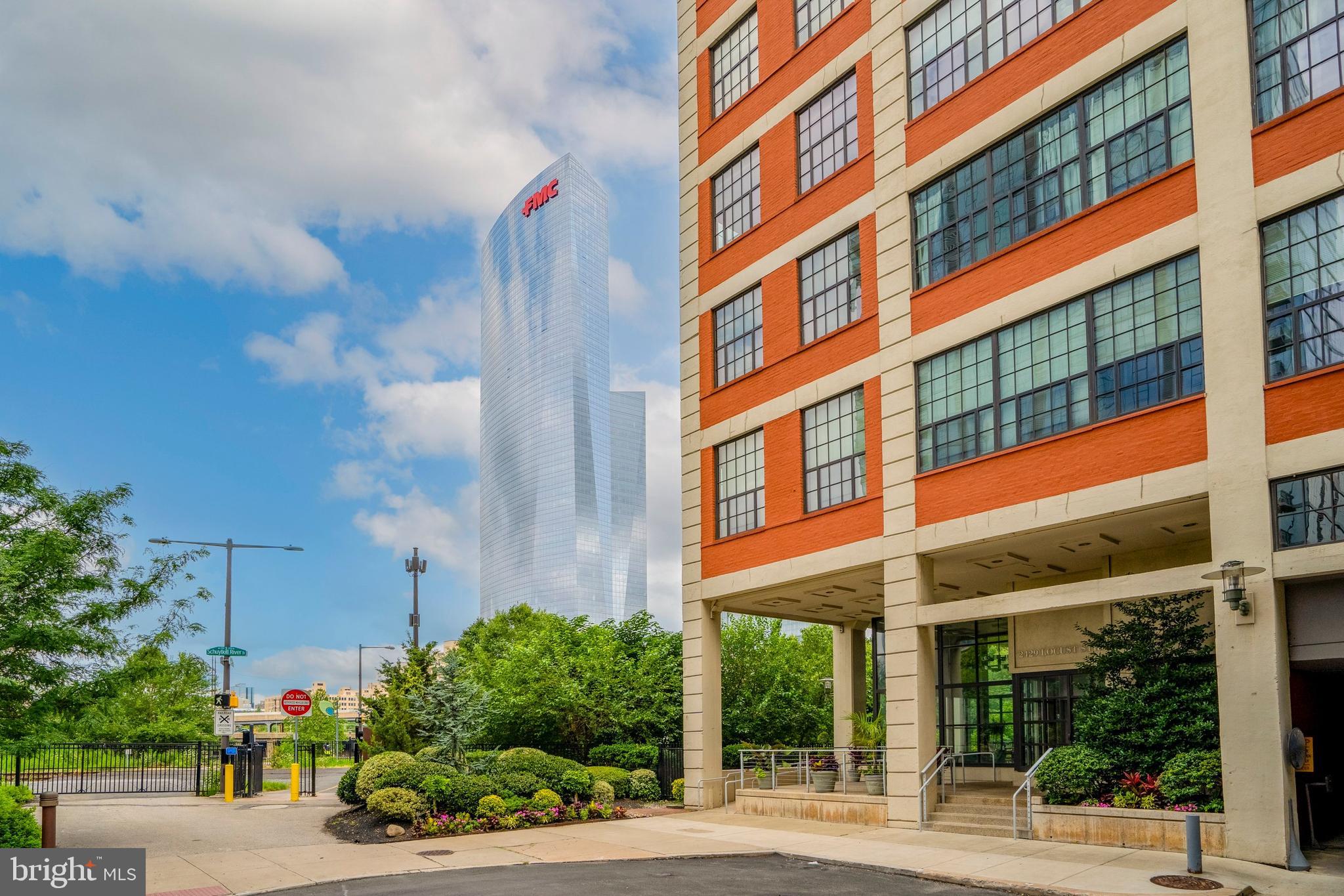 FITLER SQUARE - Residential Lease