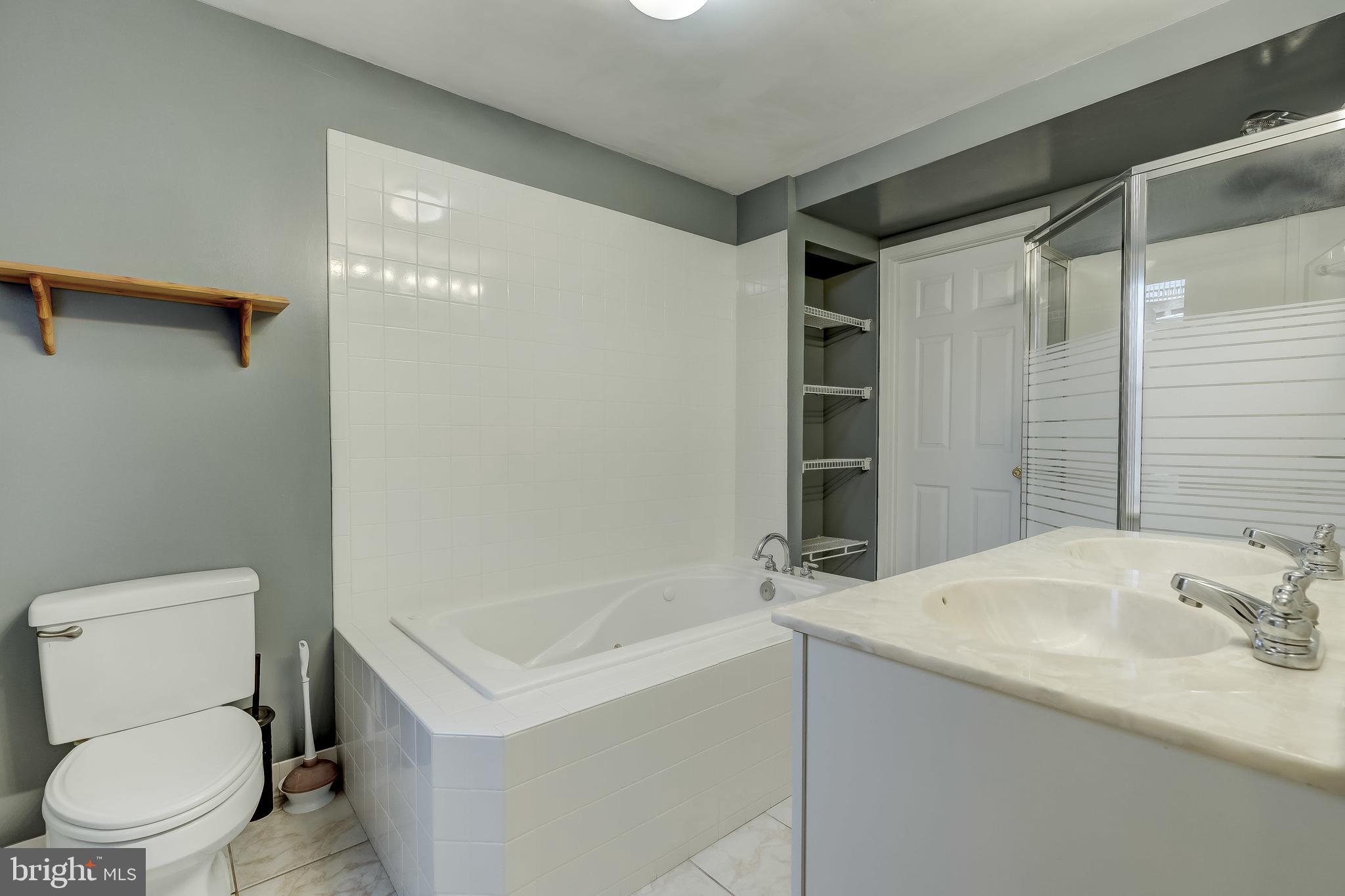 UPPER FELLS POINT - Residential