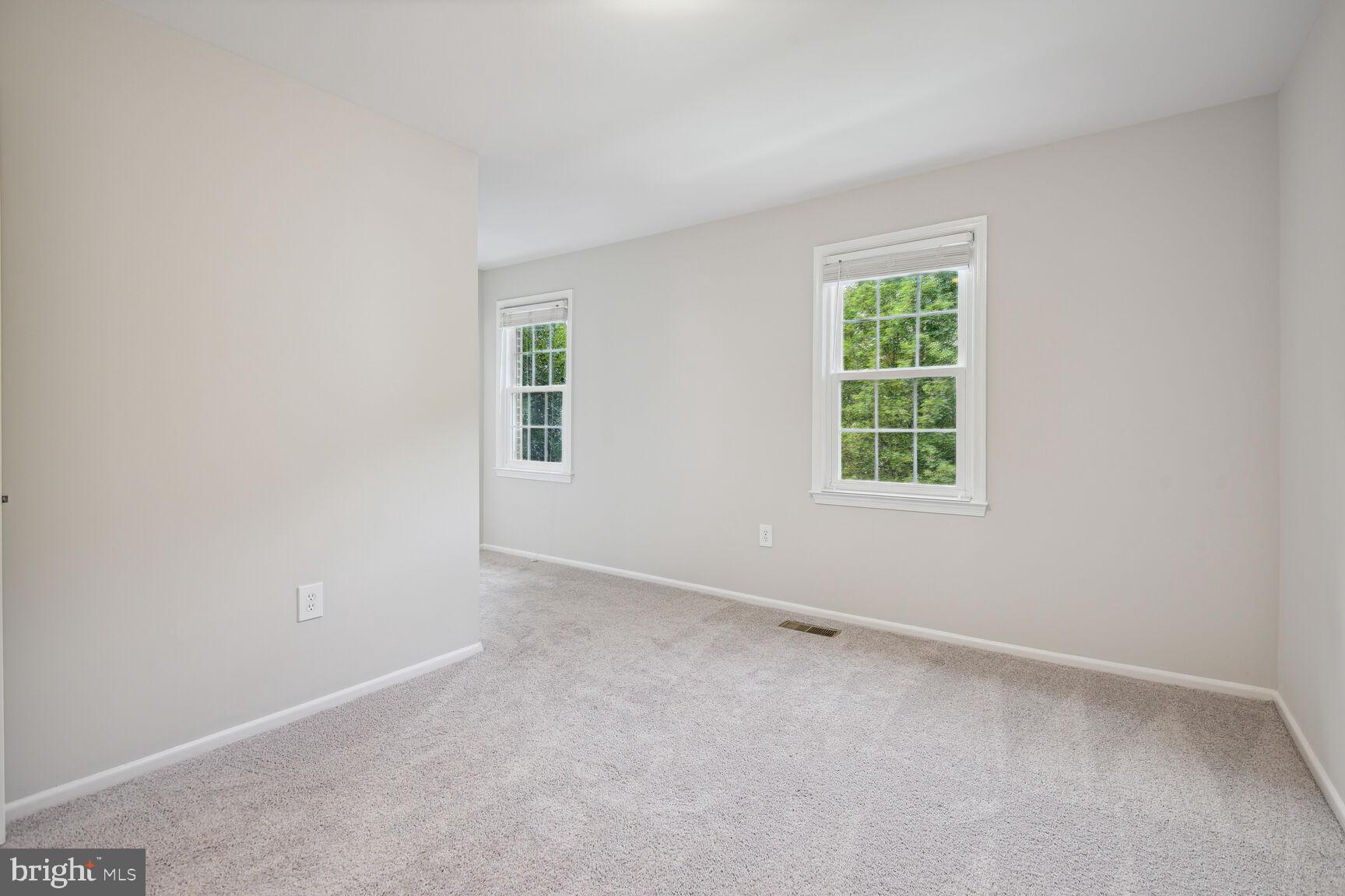 ROCKSHIRE TOWNHOMES - Residential