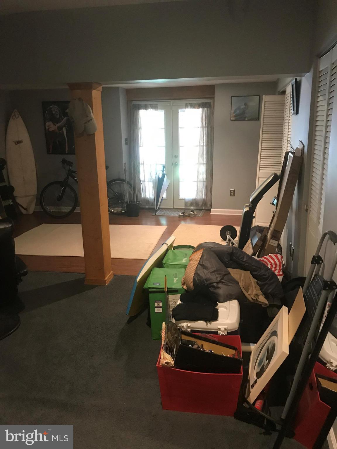 KIMBERLY VILLAGE - Residential