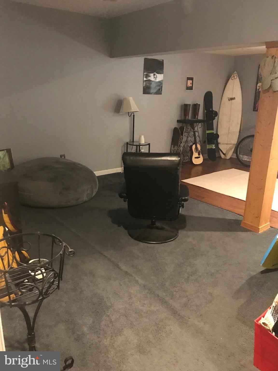 KIMBERLY VILLAGE - Residential