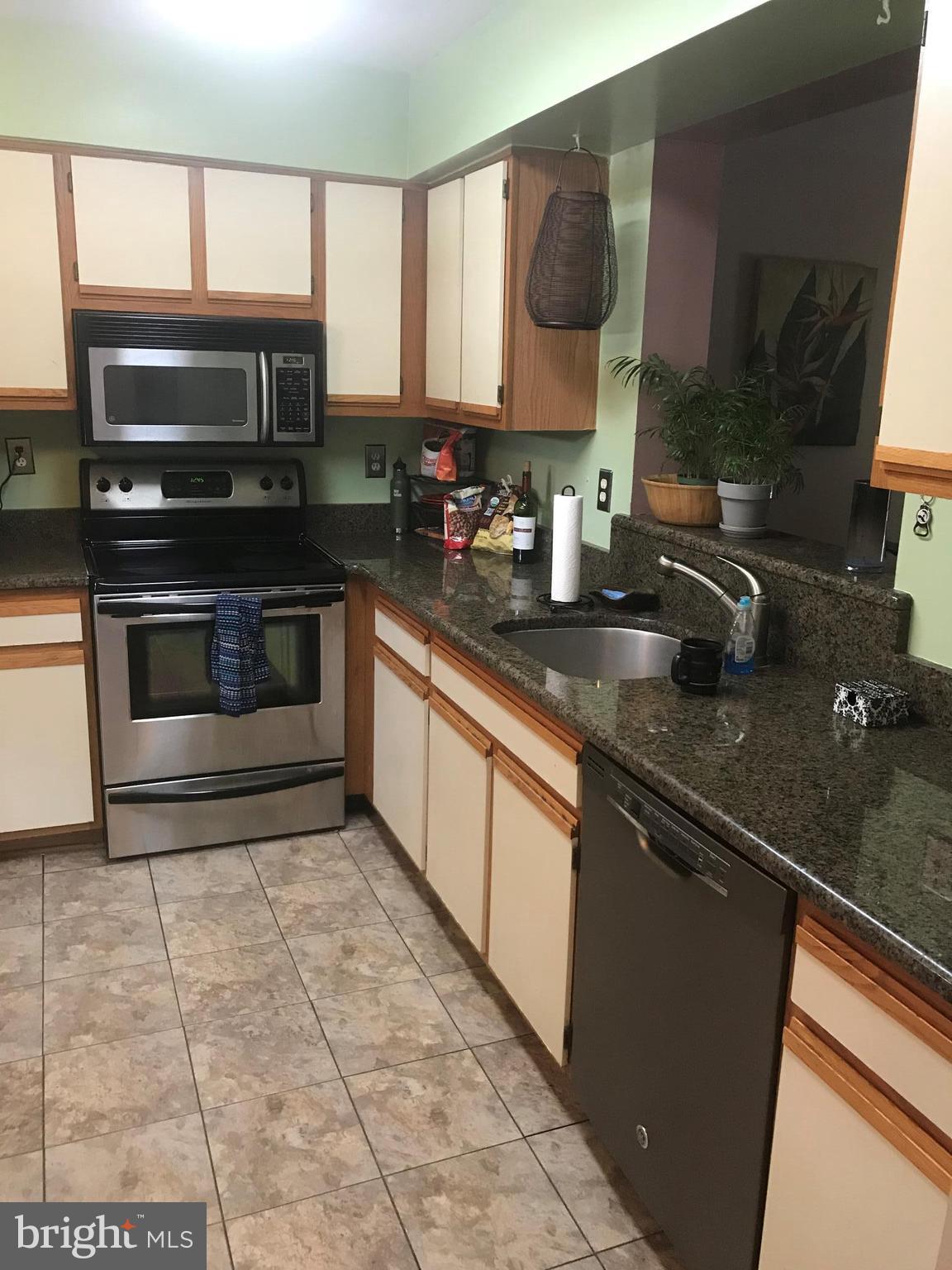 KIMBERLY VILLAGE - Residential