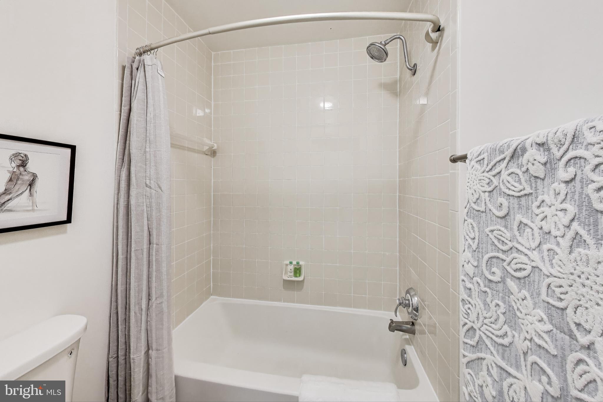 GABLES OF TUCKERMAN - Residential