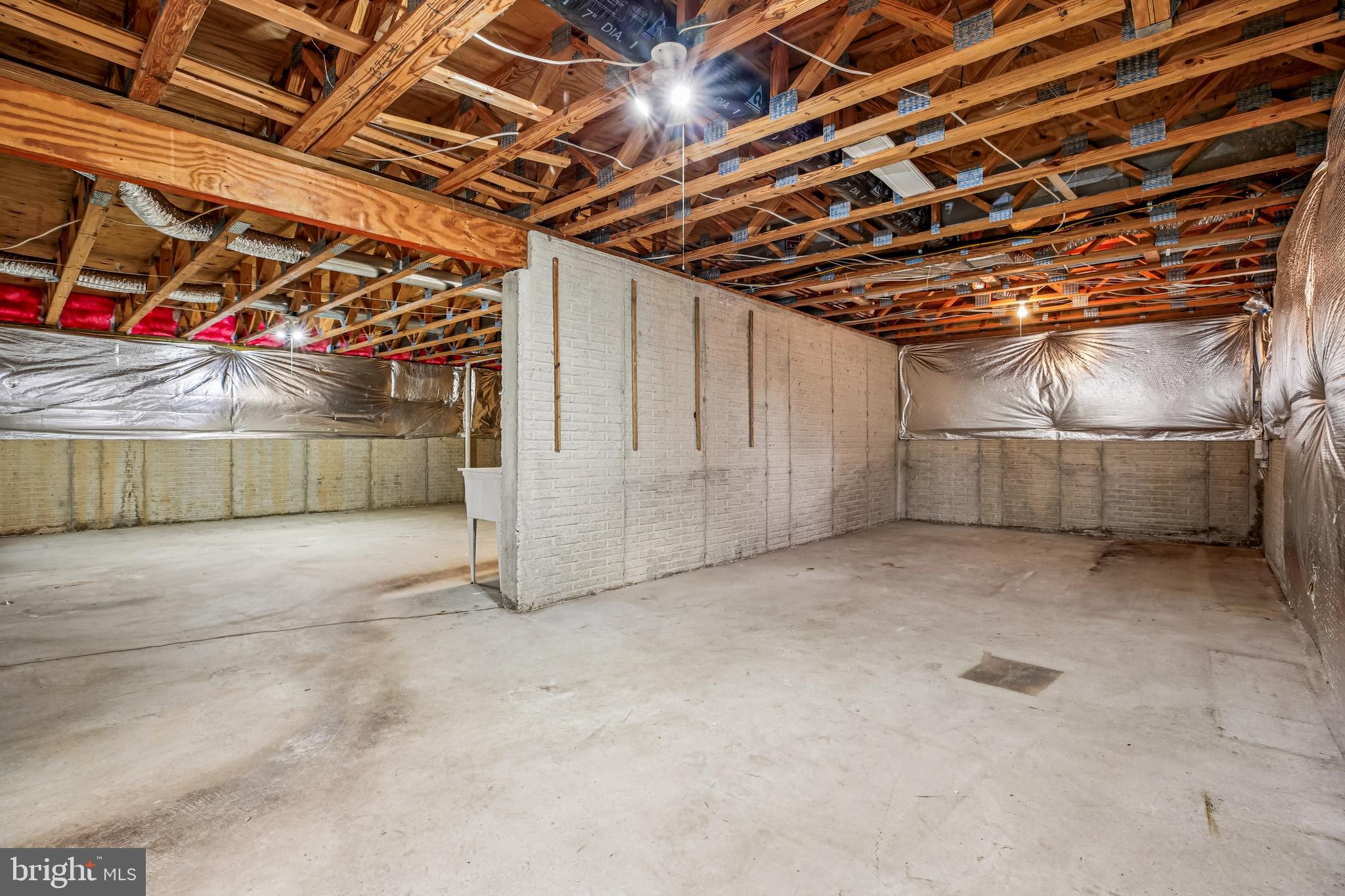 WYNDCREST - Residential