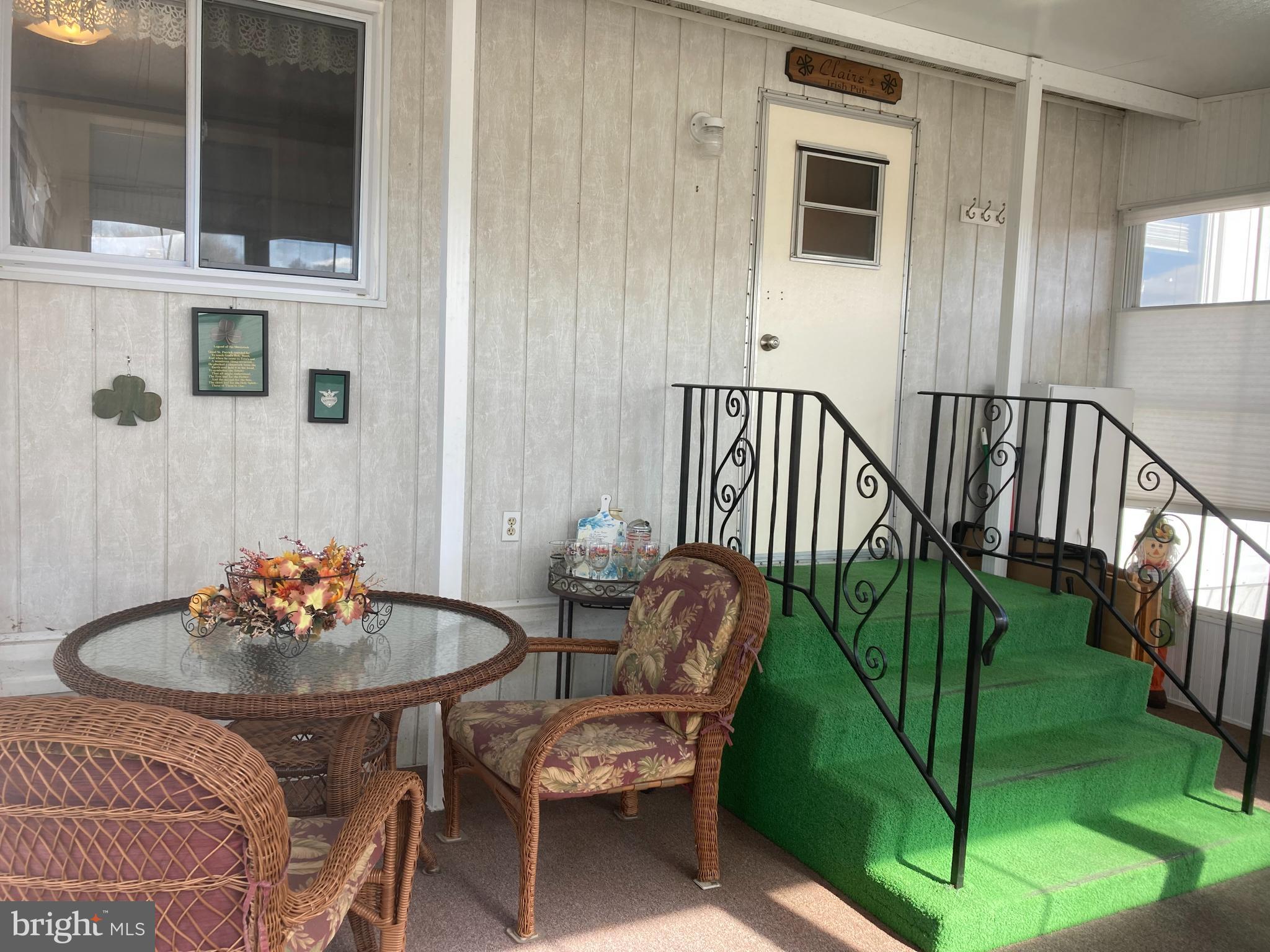 NESHAMINY FALLS - Residential