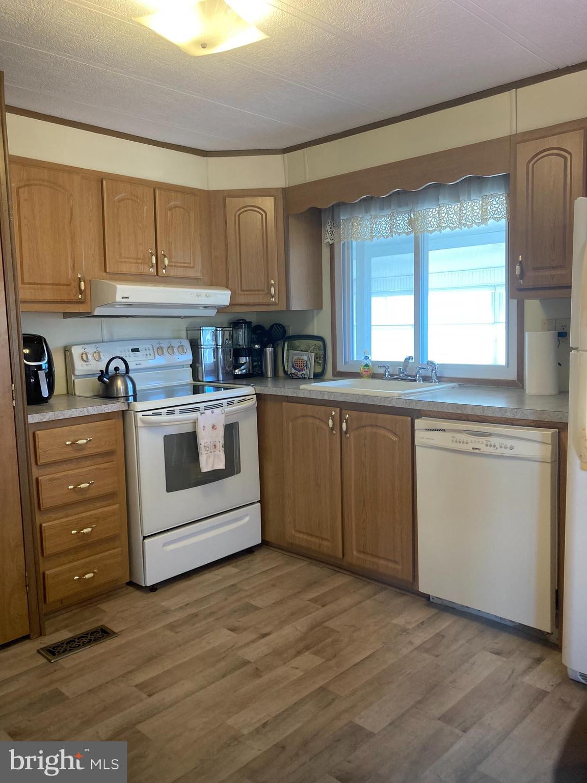 NESHAMINY FALLS - Residential