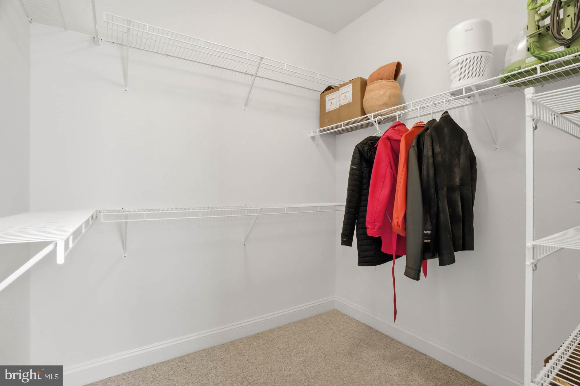 VILLAGE OF RIVER HILL - Residential