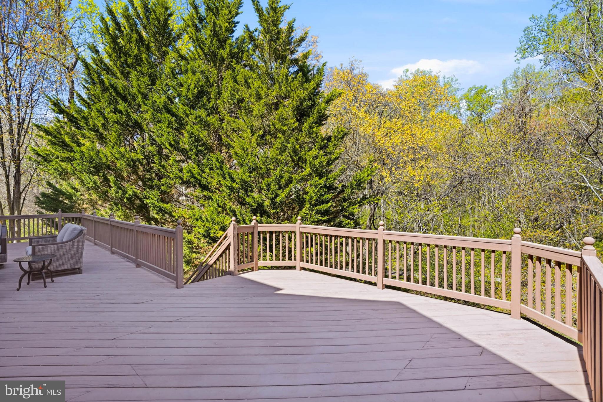 VILLAGE OF RIVER HILL - Residential