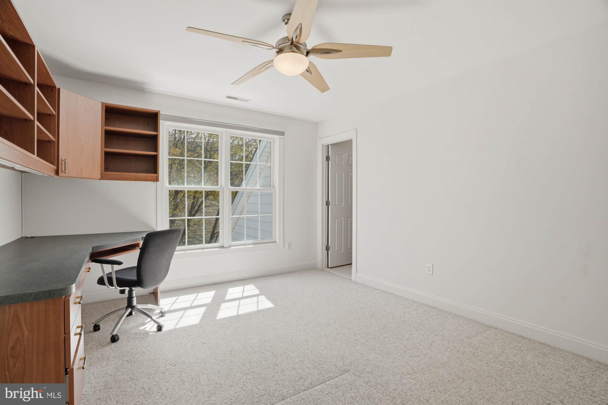 VILLAGE OF RIVER HILL - Residential