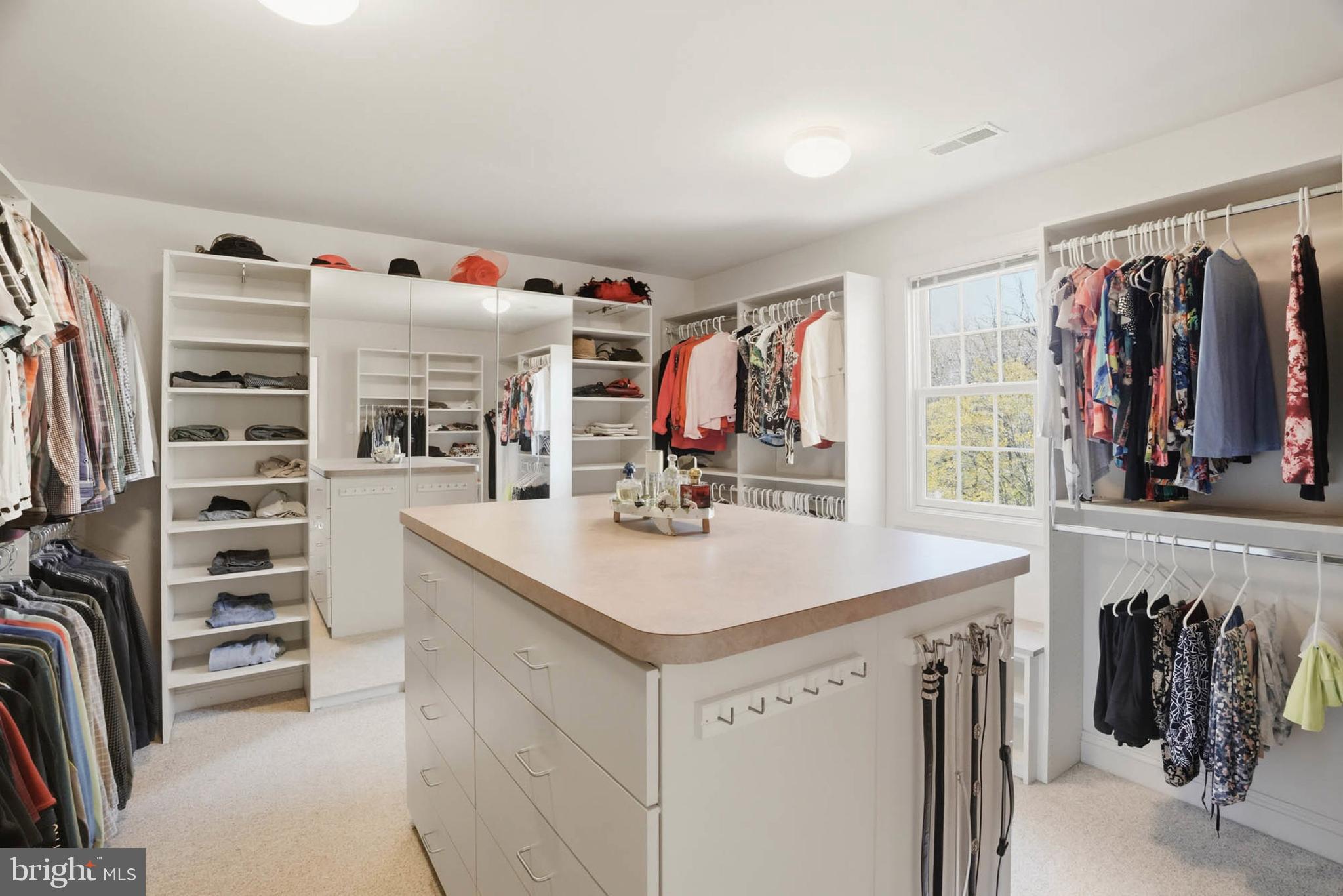 VILLAGE OF RIVER HILL - Residential