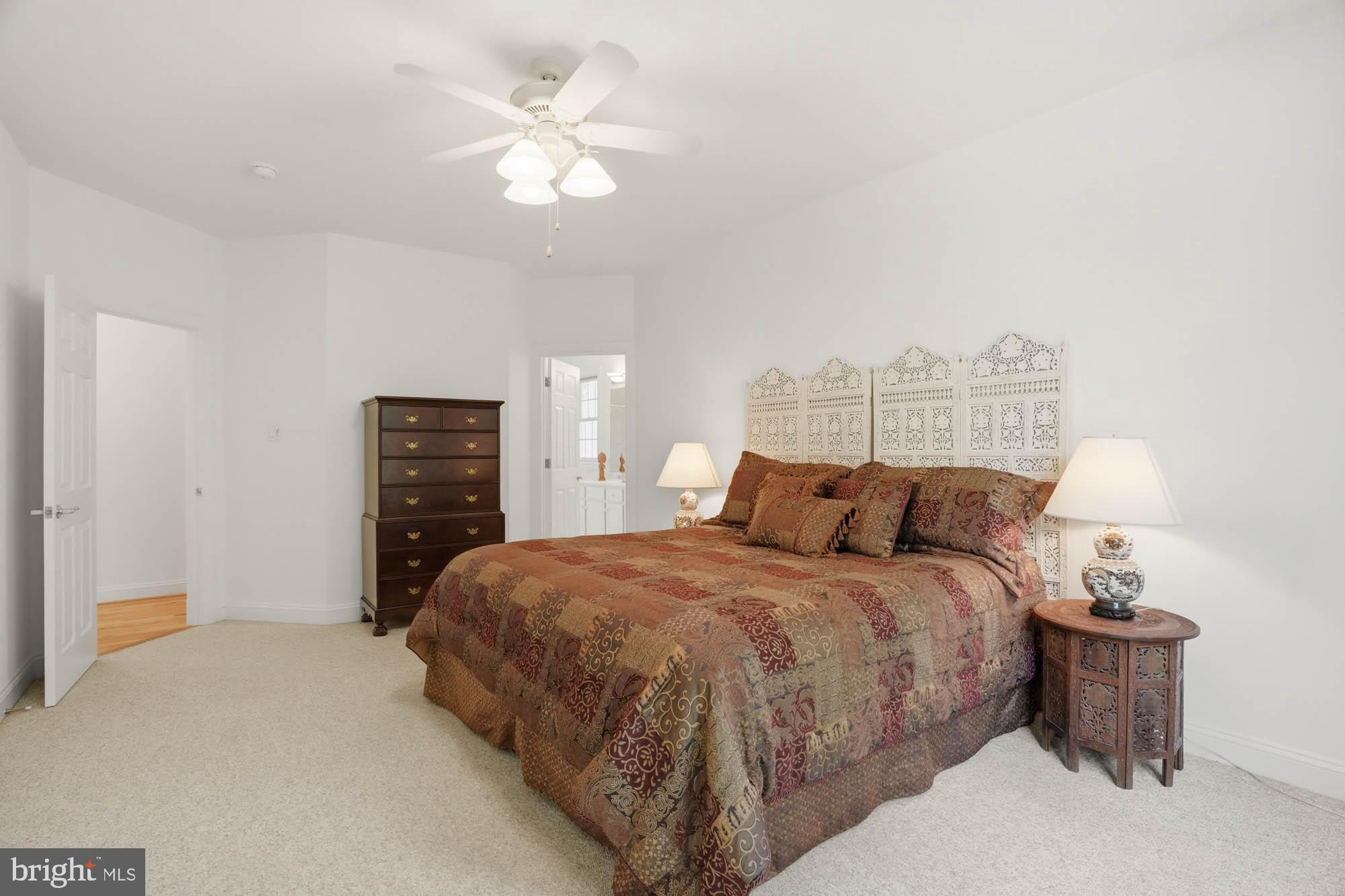 VILLAGE OF RIVER HILL - Residential