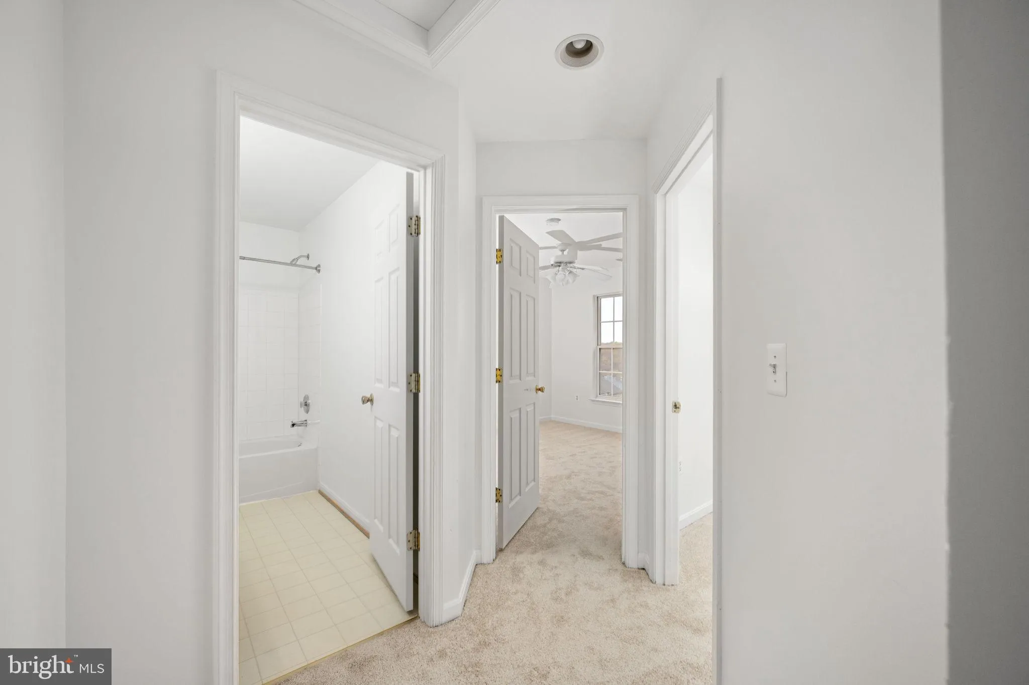 Woodbridge, Virginia 22191, United States, 3 Bedrooms Bedrooms, ,4 BathroomsBathrooms,Residential,Coming Soon,89339