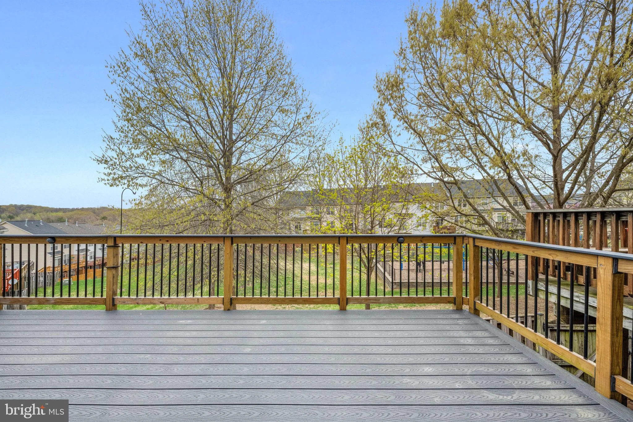 Woodbridge, Virginia 22191, United States, 3 Bedrooms Bedrooms, ,4 BathroomsBathrooms,Residential,Coming Soon,89339