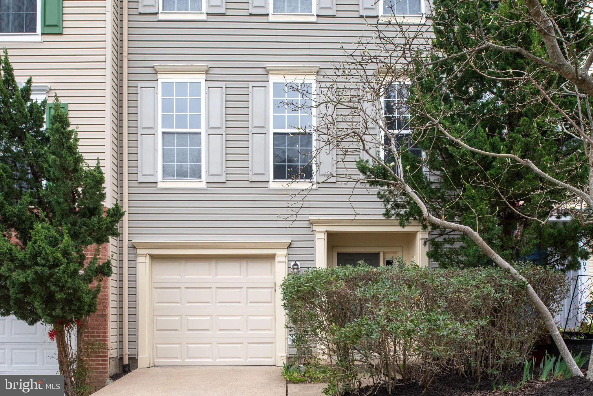 Woodbridge, Virginia 22191, United States, 3 Bedrooms Bedrooms, ,4 BathroomsBathrooms,Residential,Coming Soon,89339