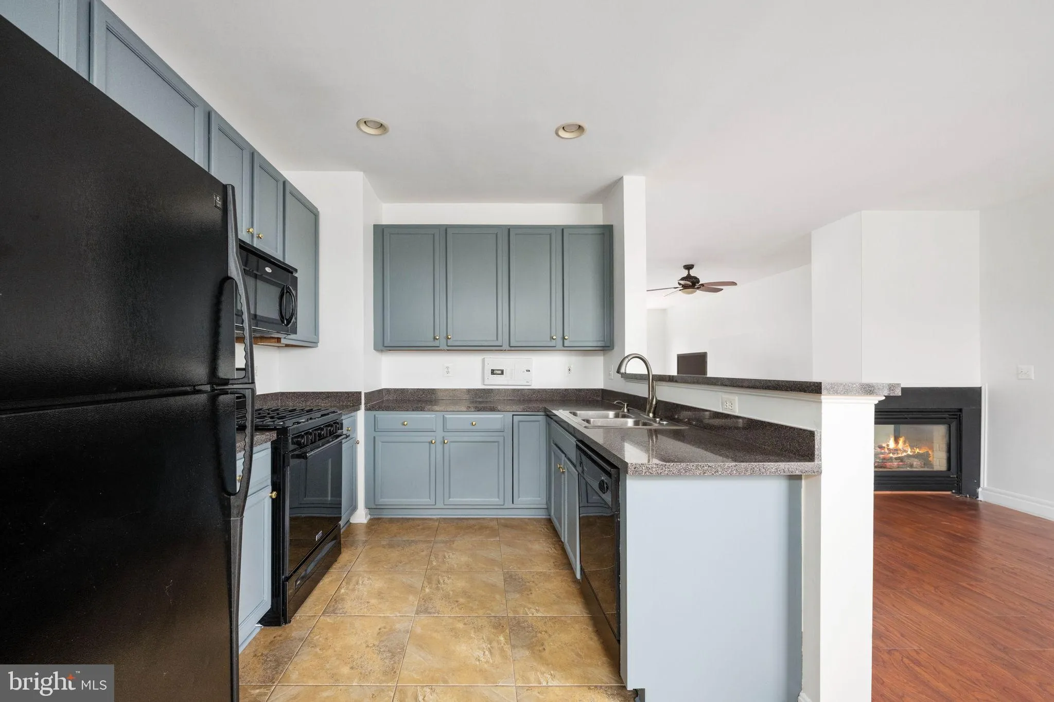 Woodbridge, Virginia 22191, United States, 3 Bedrooms Bedrooms, ,4 BathroomsBathrooms,Residential,Coming Soon,89339