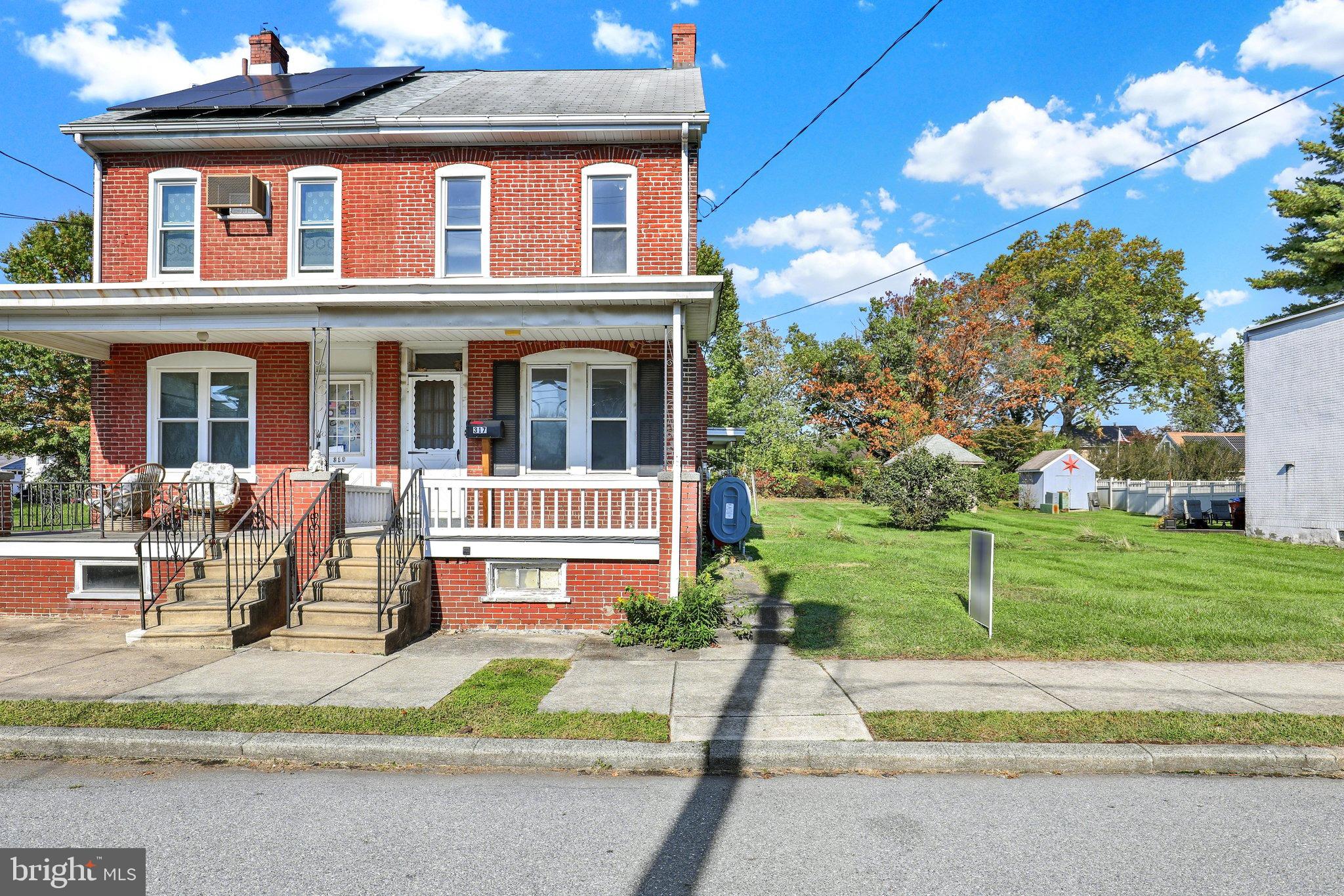 317 W RACE STREET