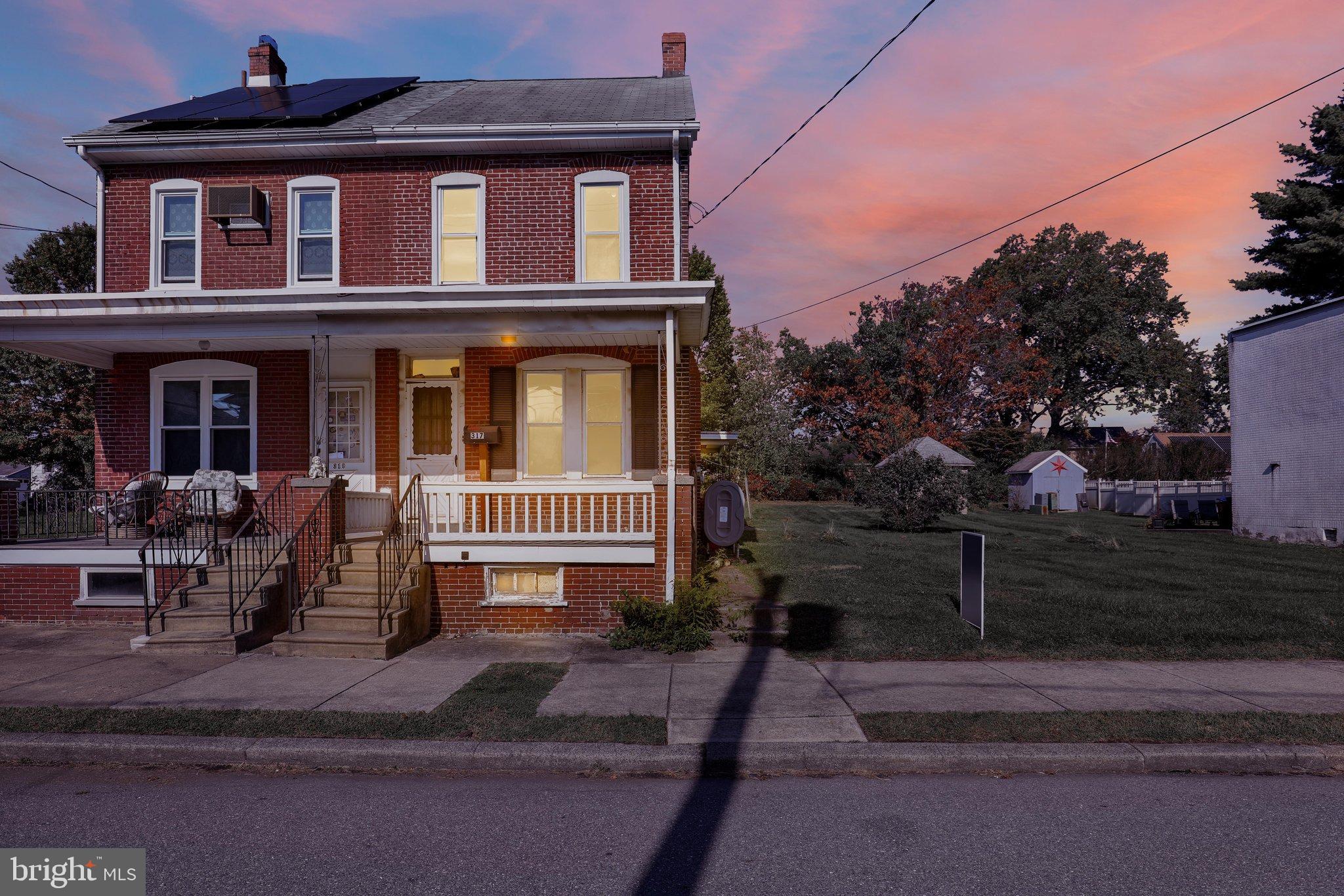317 W RACE STREET