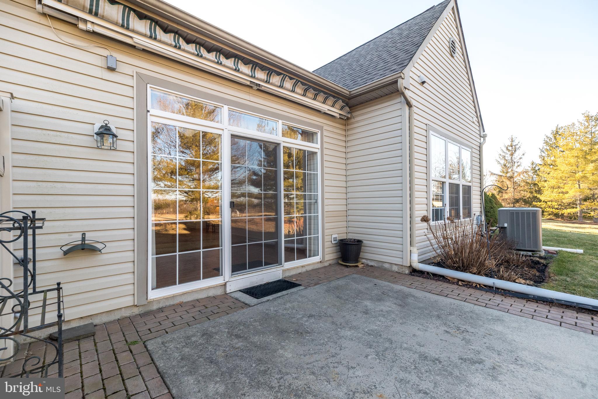 YORKTOWN - Residential