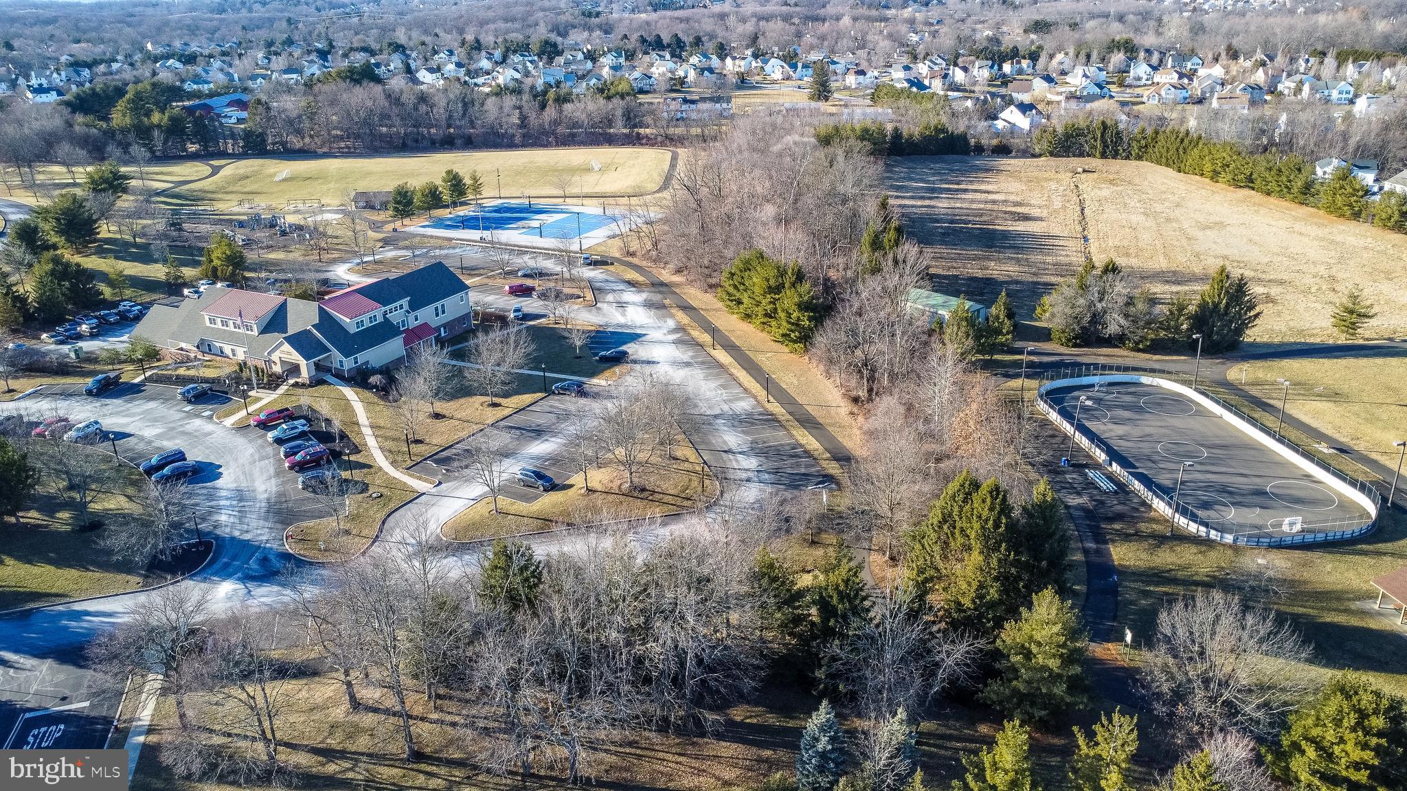 YORKTOWN - Residential